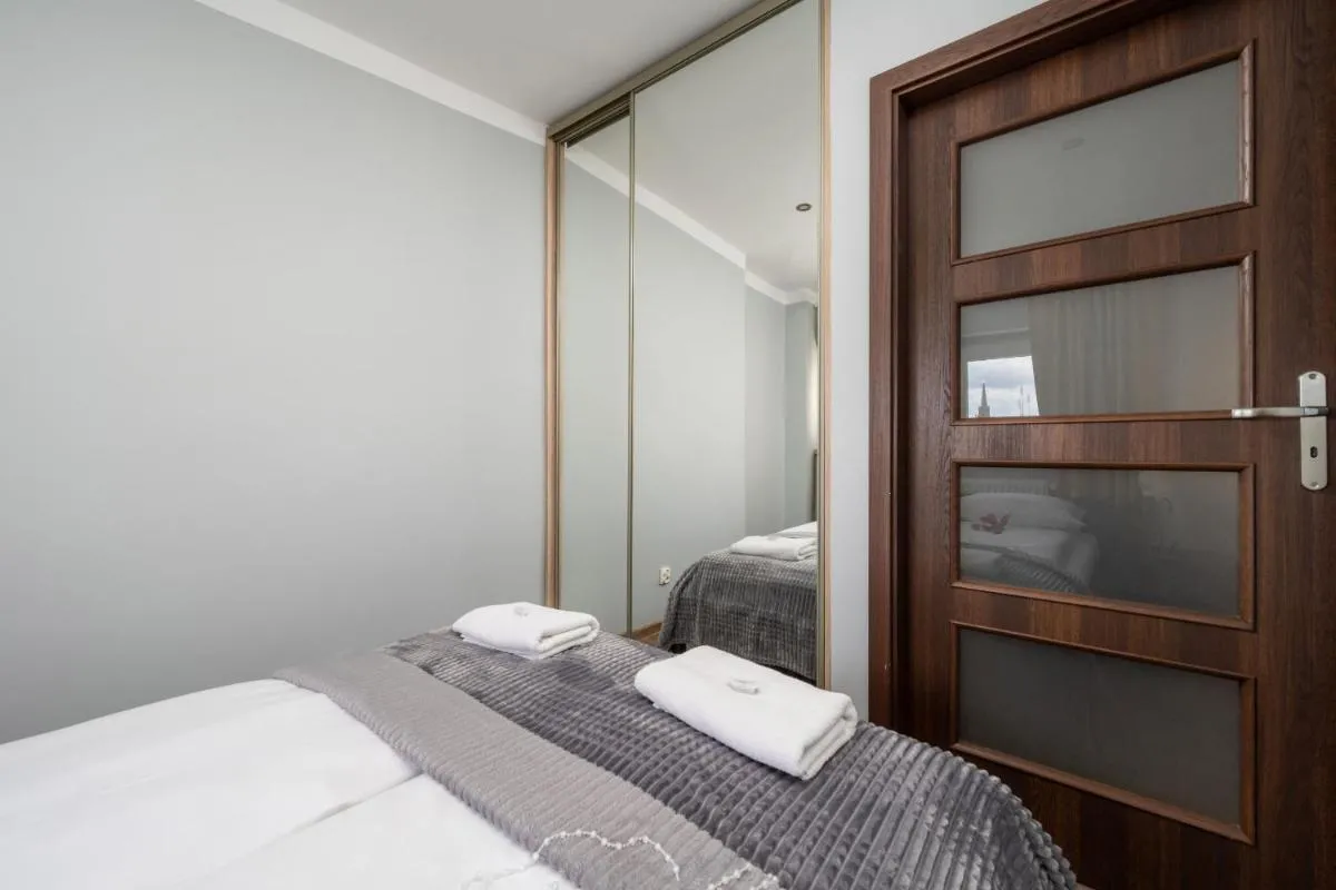 Image 5 of Market Square Corner Apartment Kuźnicza by Noclegi Renters