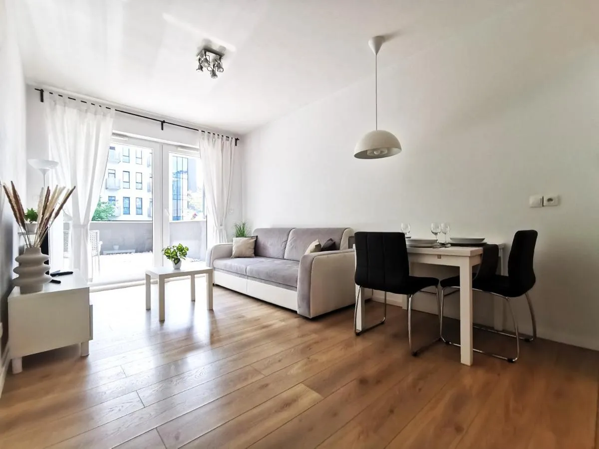 Image 2 of Matejki Apartment ~ Self Check-In 24 ~ Parking