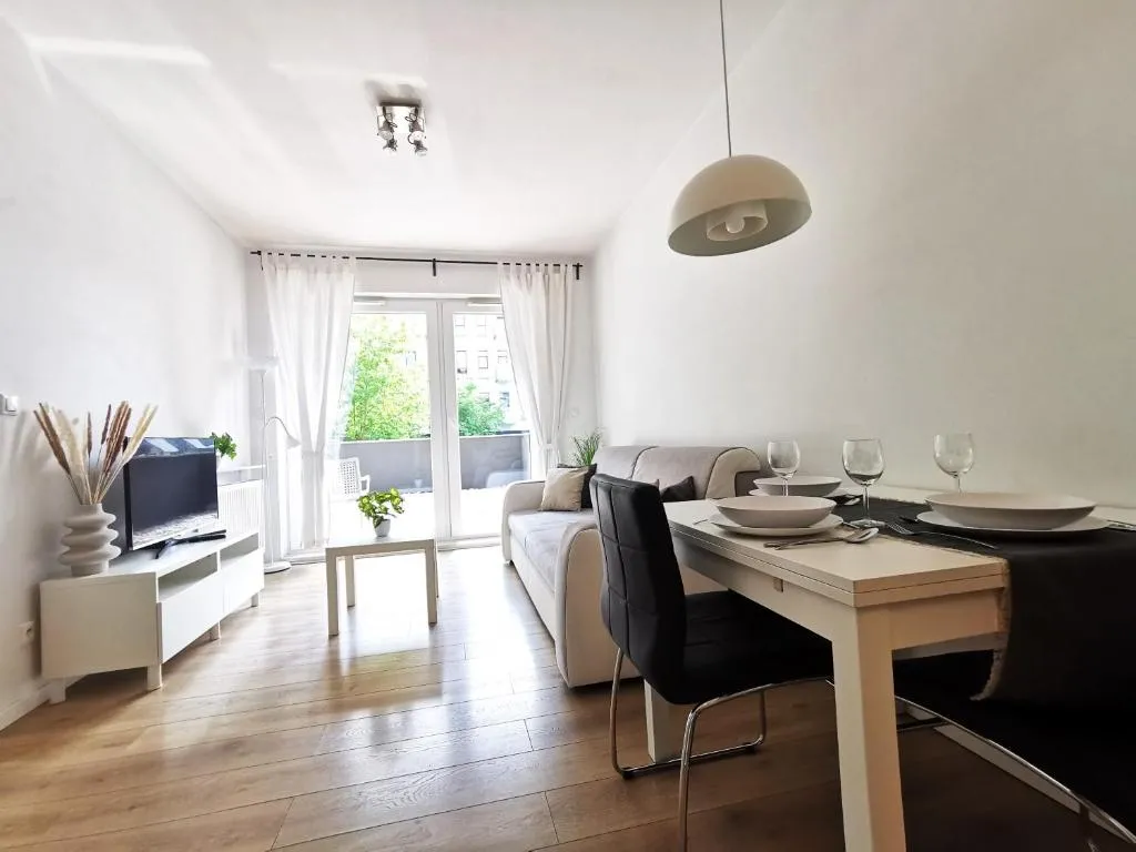 Image of Matejki Apartment ~ Self Check-In 24 ~ Parking