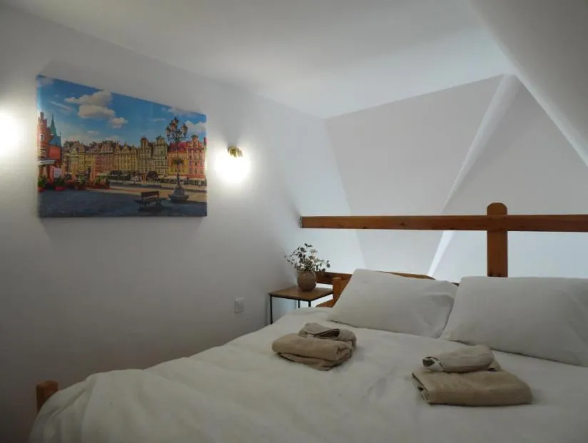 Image 1 of Mezzanine appartment