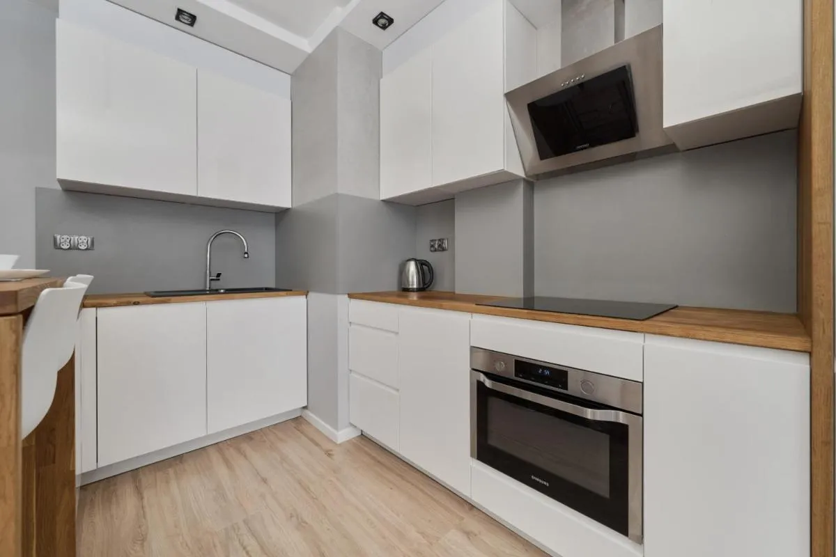 Image 5 of Modern Studio with Balcony for 4 Guests in Wrocław by Noclegi Renters