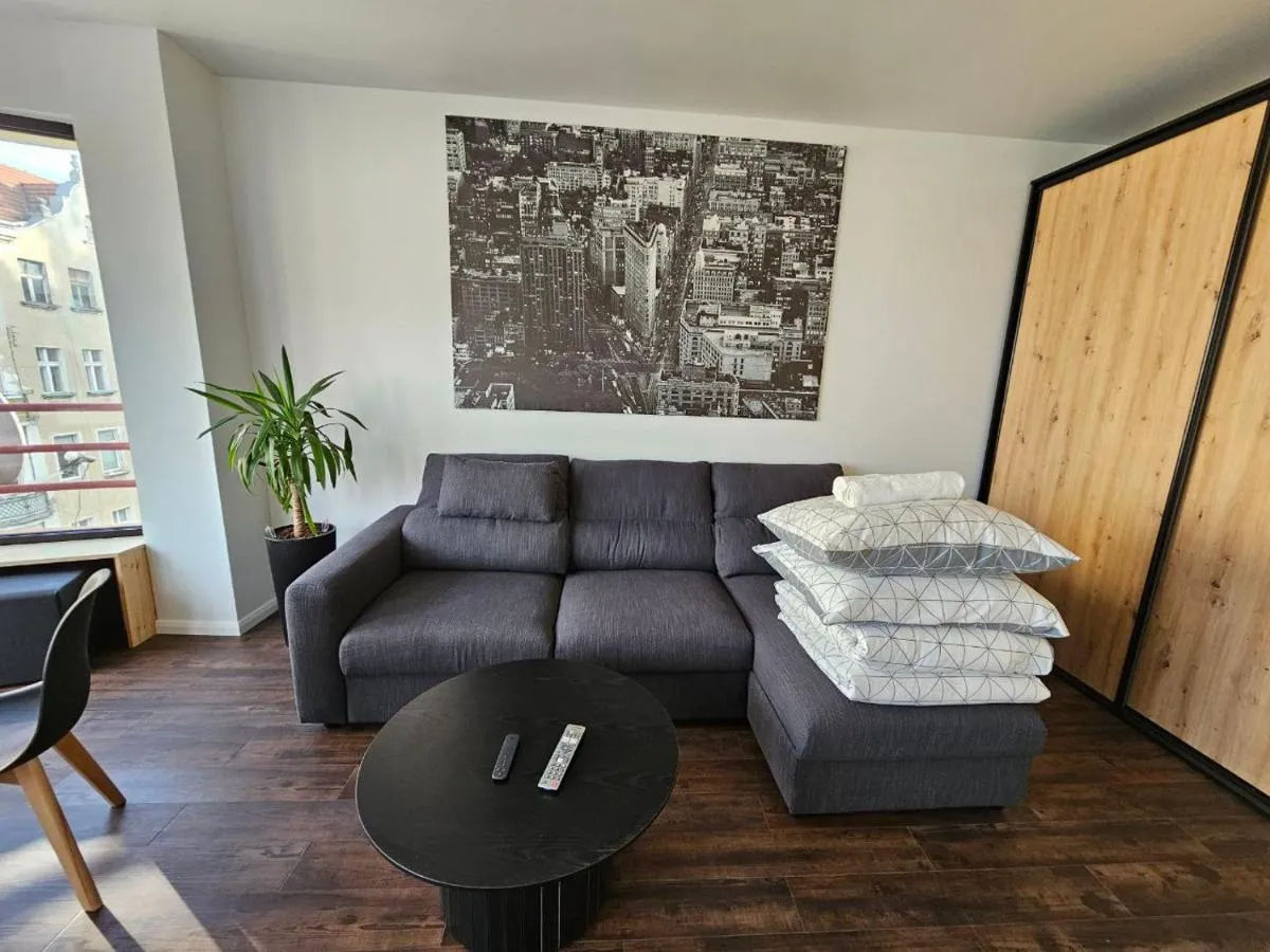 Image 2 of New Large Modern Apartment – City Center – 60m2 – Lift – Parking