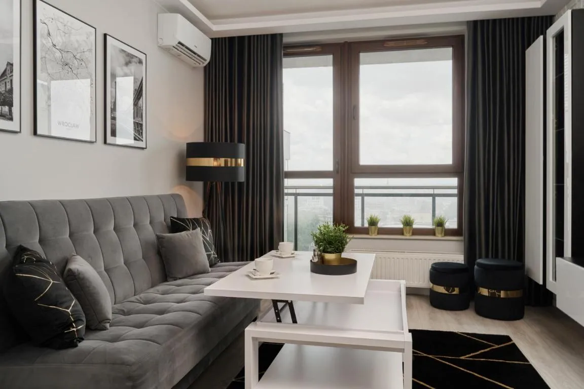 Image of Odra Tower Apartment Center of Wrocław by Renters Prestige