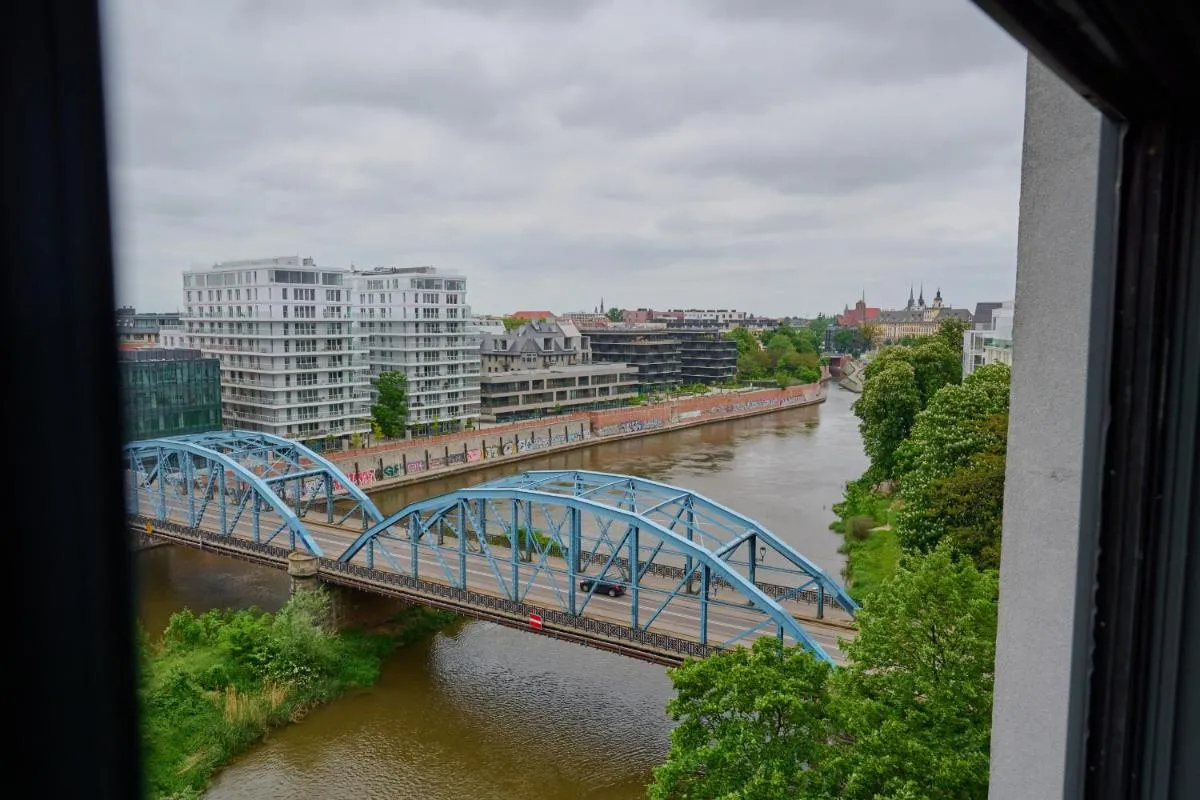 Image 5 of Odra Tower Apartments with FREE GARAGE Wrocław by Noclegi Renters