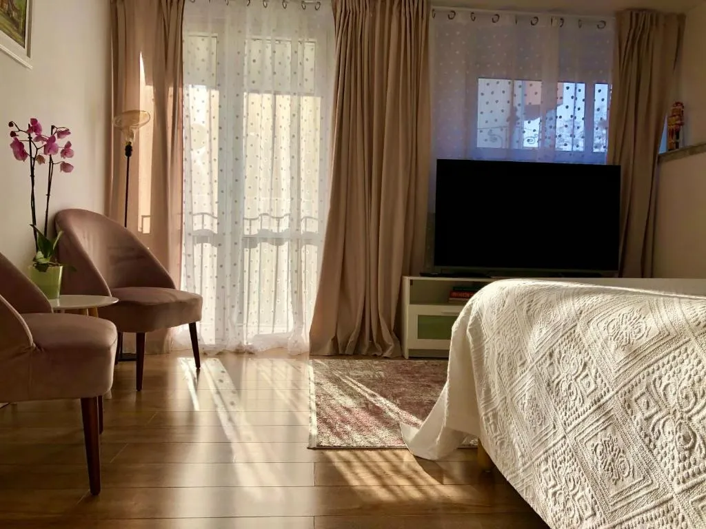 Image of Old Town Romantic Apartment. Breslau-Wroclaw.
