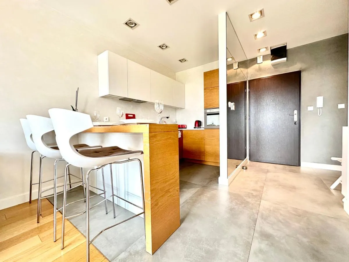 Image 2 of PODWALE 2 Apartment – Self Check-In 20h ~Parking & Lift