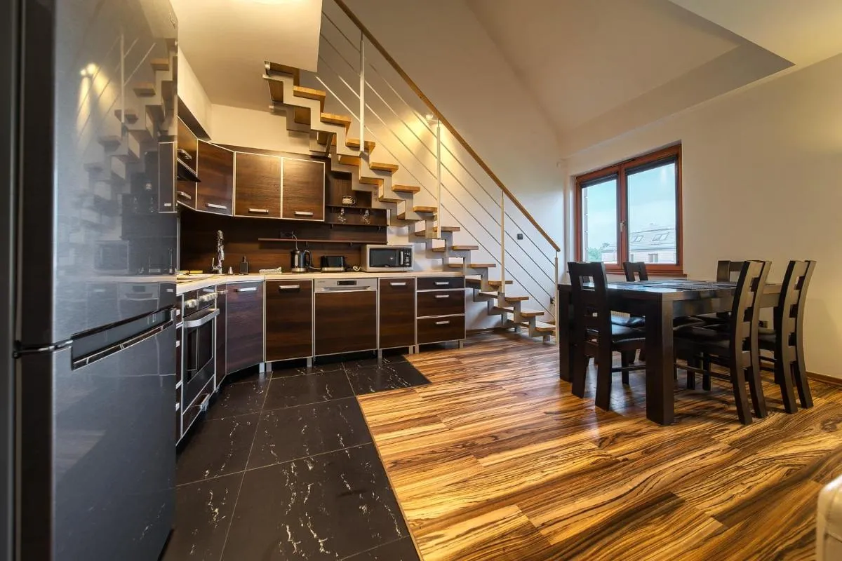Image 3 of Partynice State Two-Level Apartment