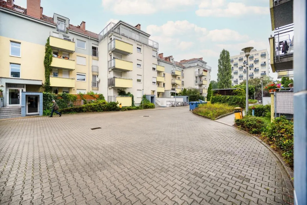 Image 4 of Przestronny Apartament z balkonem i sypialnią by Noclegi Renters