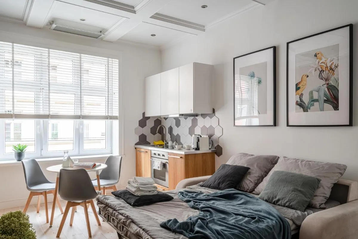 Image 1 of RYNEK Stare Miasto Apartment 5 – Klima Netflix