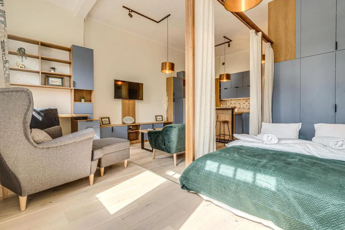 Image 1 of RentPlanet – Apartament Powstańców Śląskich