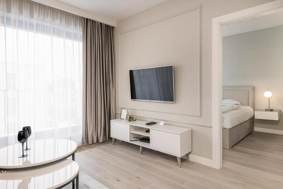 Image 1 of RentPlanet – Apartament Ślężna