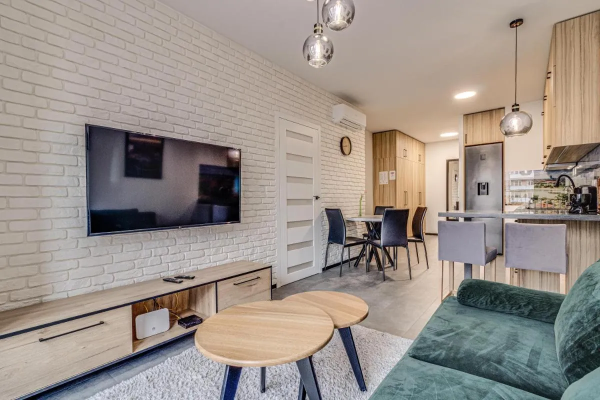 Image 2 of RentPlanet – Apartament Wyszyńskiego 56