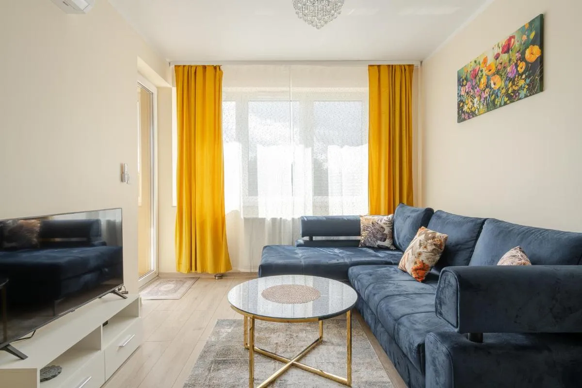 Image 1 of RentPlanet – Apartamenty Miedziana