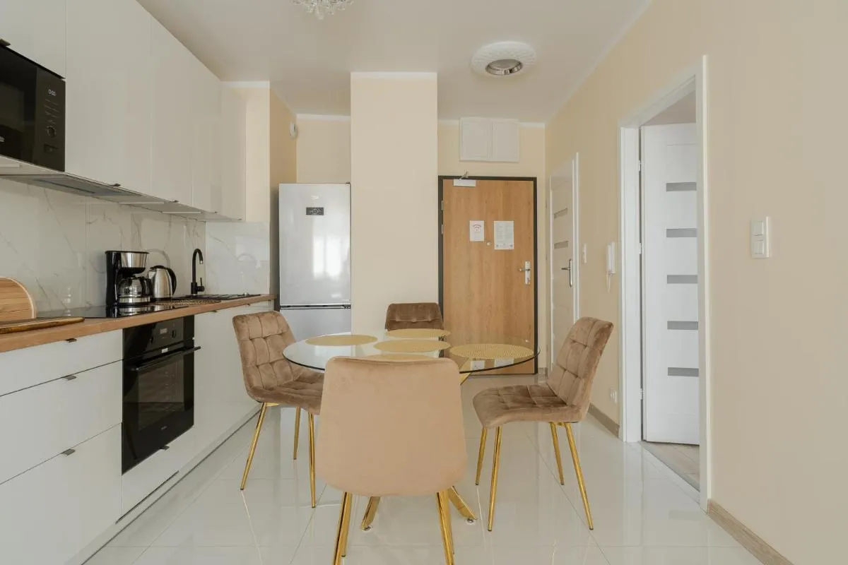Image 4 of RentPlanet – Apartamenty Miedziana