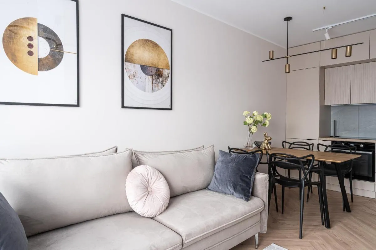 Image 1 of RentPlanet – Nowa Manufaktura