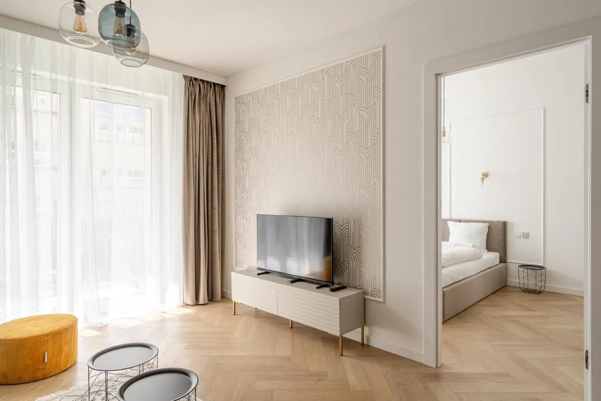Image 1 of RentPlanet – Przedmieście Oławskie