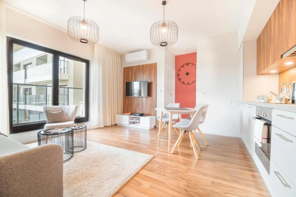 Image 2 of Rent like home – River City Apartments