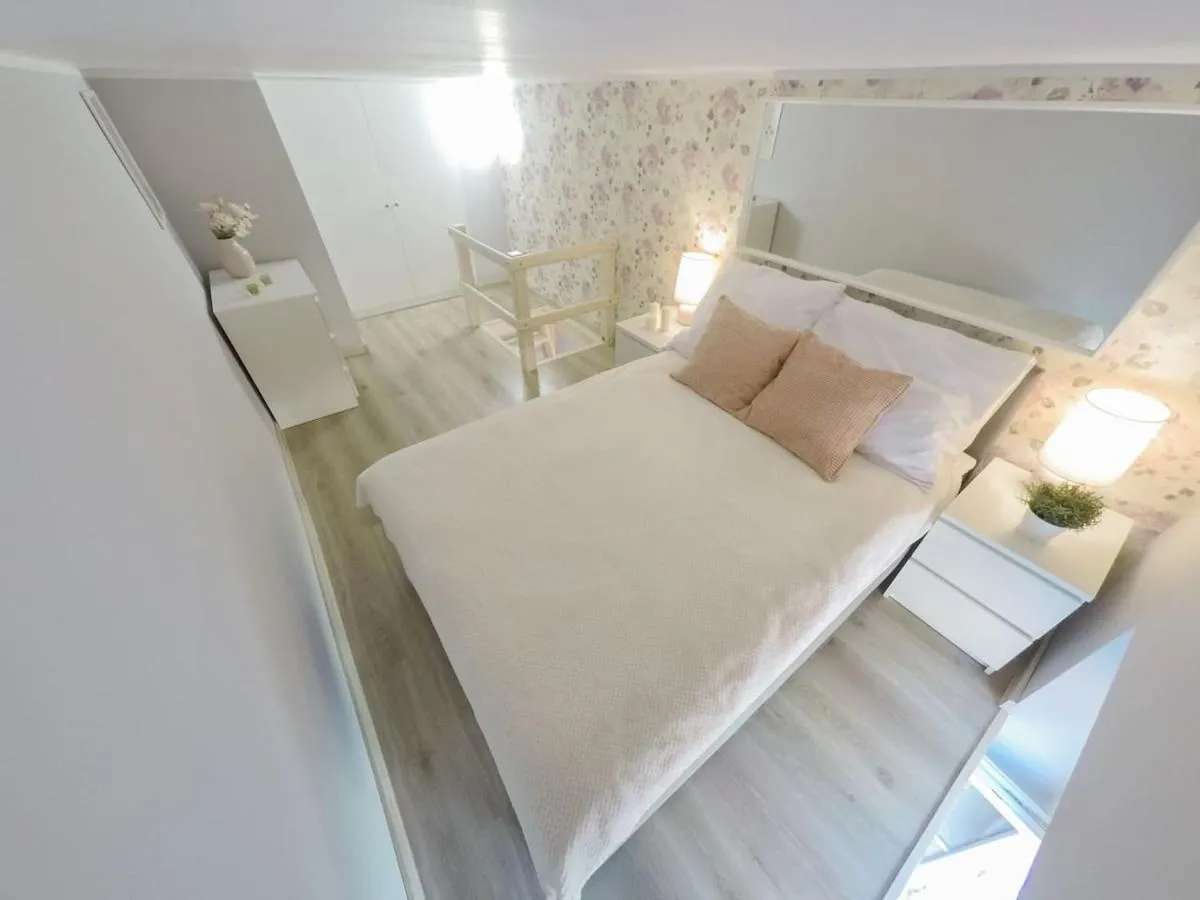 Image 5 of Rynek 20/21 -Cosy New Apartment on The Market Square – 4 Bedrooms – 8 People