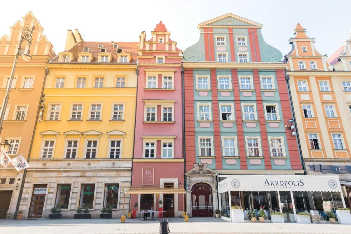 Image 4 of Rynek 20/21 -Cosy New Apartment on The Market Square – 4 Bedrooms – 8 People