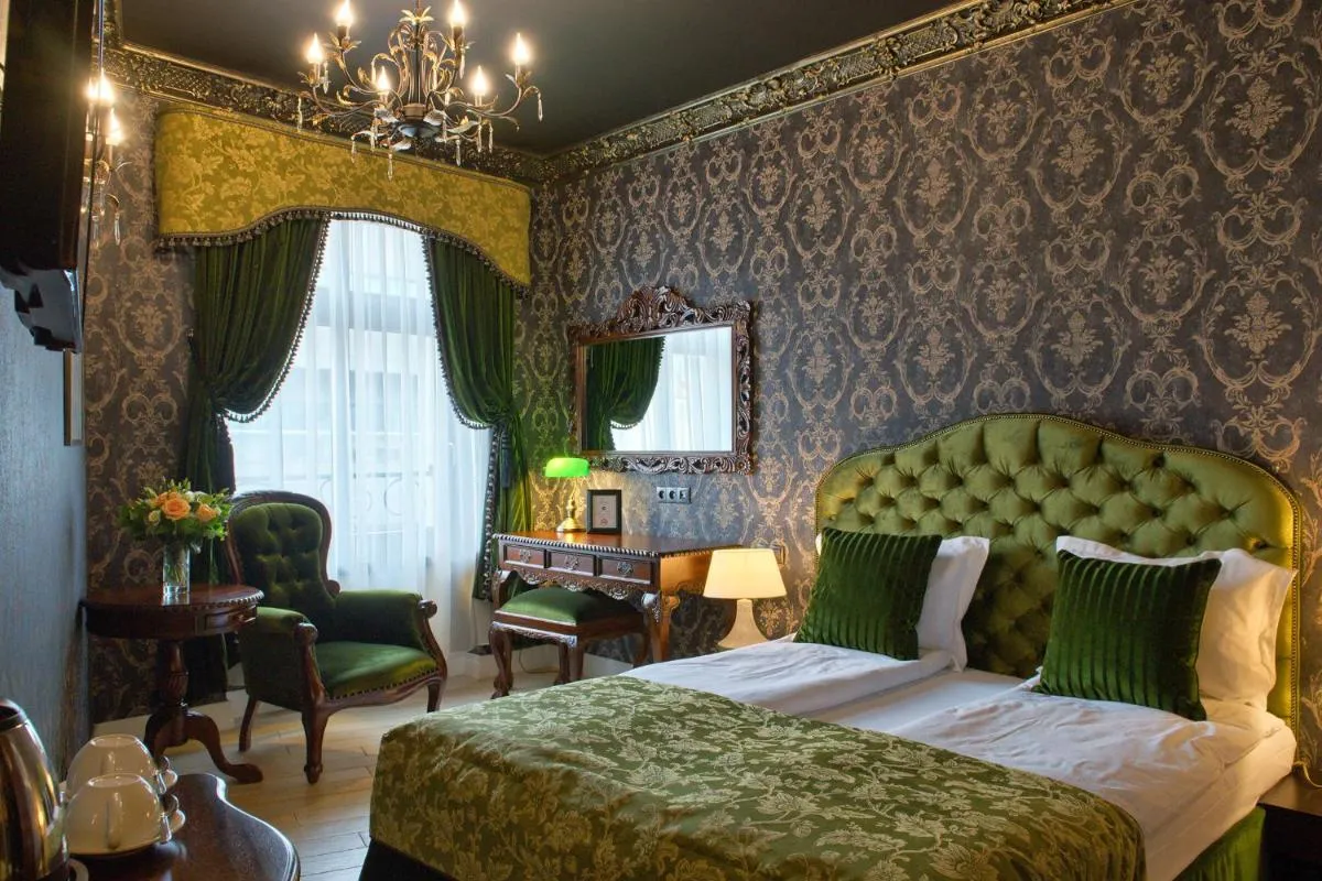 Image 1 of SleepWalker Boutique Suites