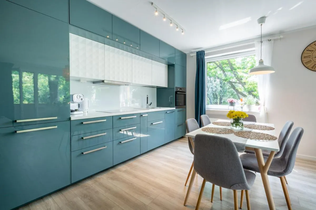 Image 3 of Sun House Apartment + free parking