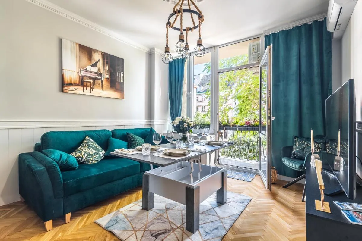 Image 4 of Świdnicka Deluxe Suite