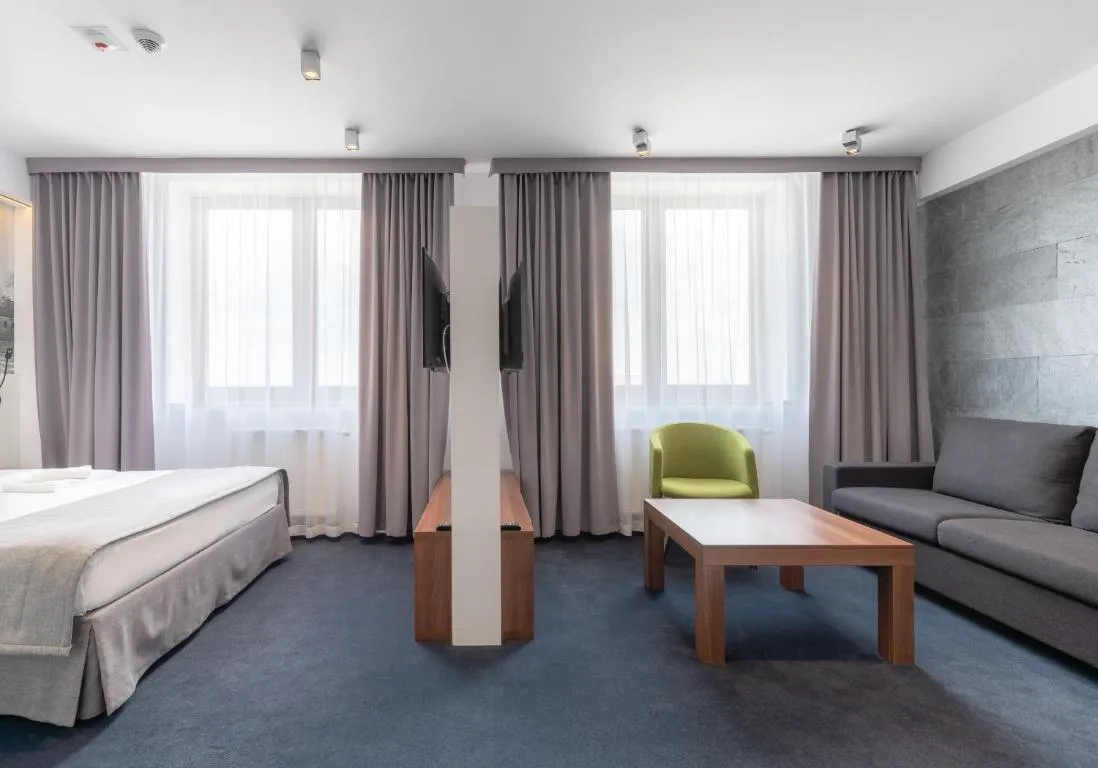 Image of Terminal Hotel