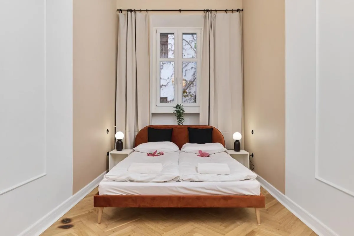 Image 1 of The Market Square Siedmiu Elektorów Apartment by Noclegi Renters