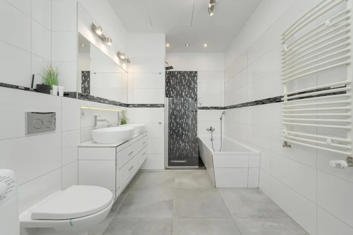 Image 5 of Wrocław Center Apartment Close to the Market and Park with Parking & Air Conditioning by Renters Prestige