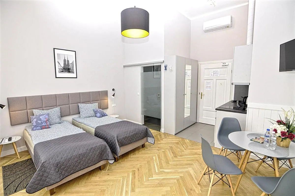 Image 5 of Wroclaw City Apartments