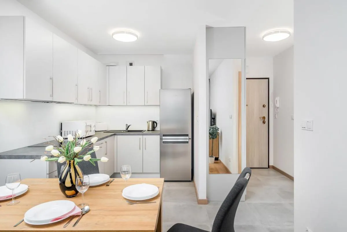 Image 2 of Wrocław Rose Apartments by Noclegi Renters